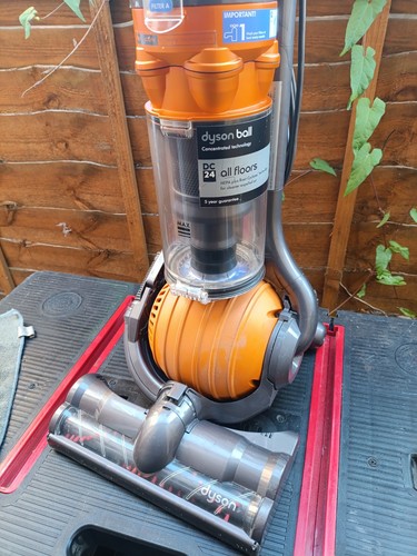 Dyson dc24 lightweight upright - dc24,